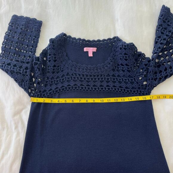 Lilly Pulitzer Sweater Shift Kariana Crochet Navy 100% Wool Dress, Size Large - Picture 6 of 11